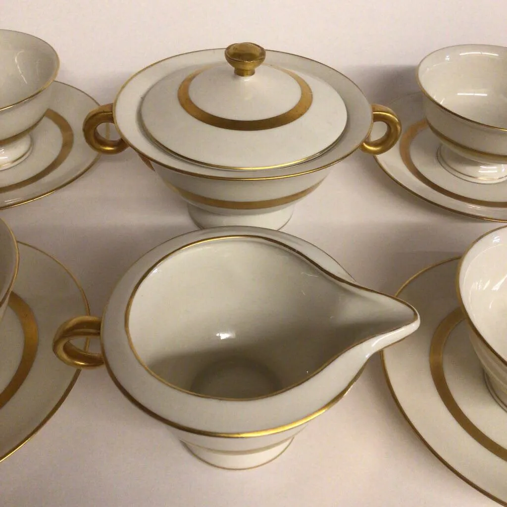 10pc. Theodore Haviland Claridge Tea Set