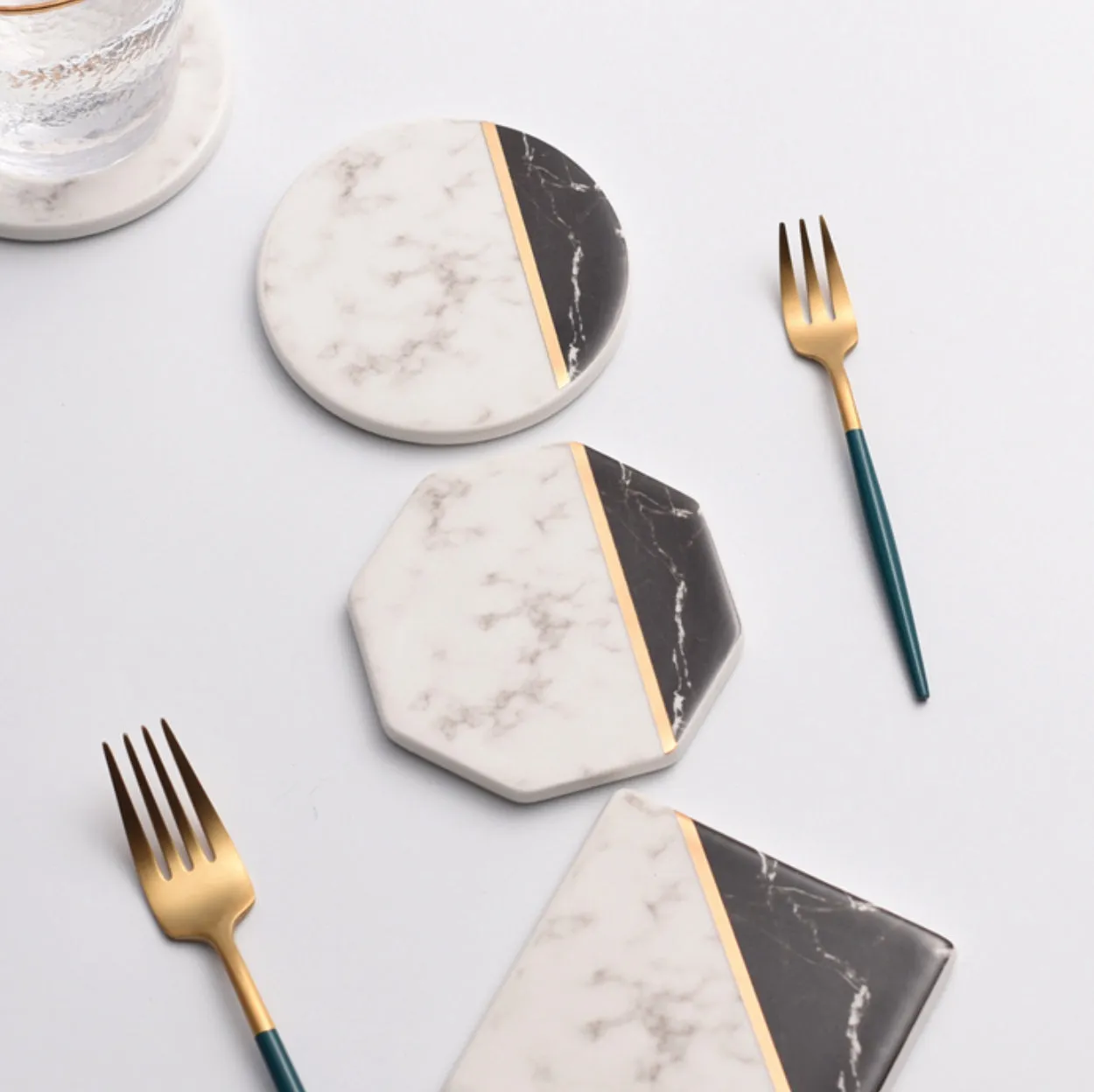 Black and White Marble Pattern Coasters - Set of 4