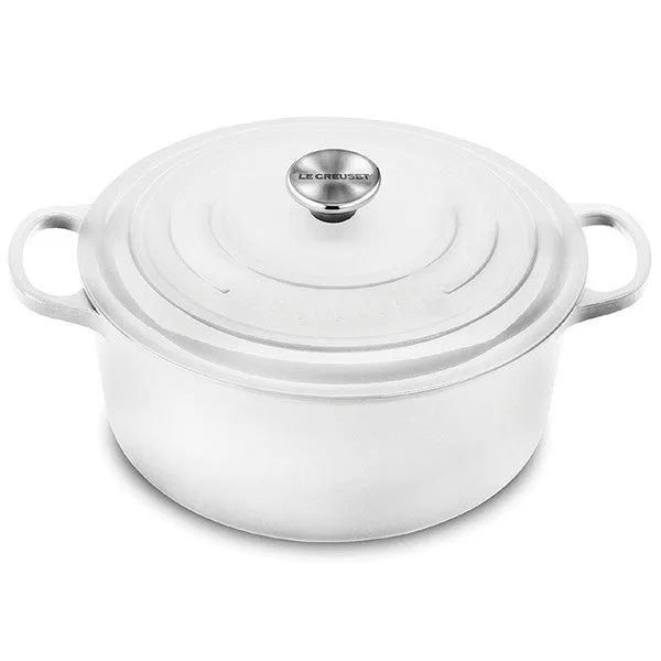 Le Creuset Signature Round Oven 7.25 Qt. - White