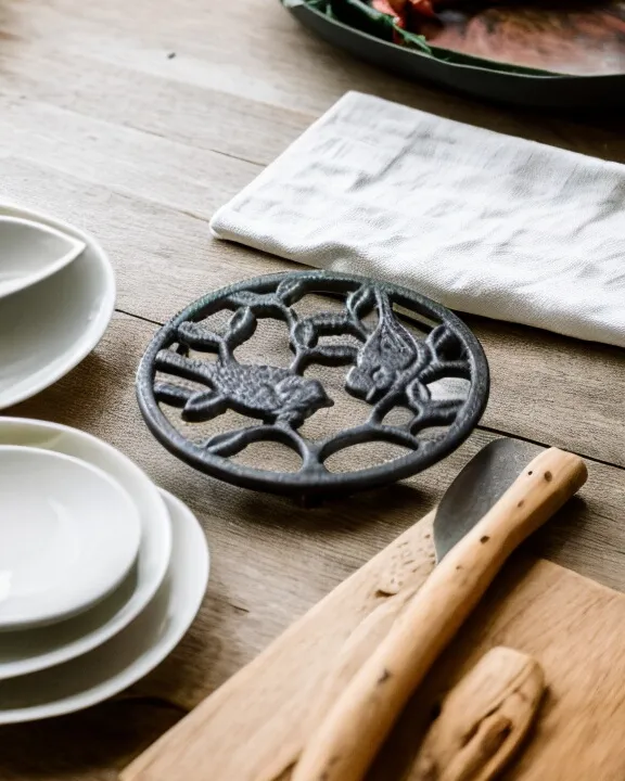 'Liberty' Cast Iron Trivet